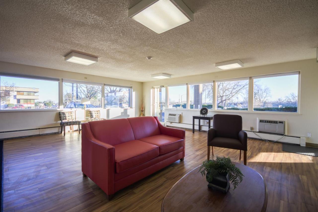 Hometowne Studios By Red Roof Denver - Lakewood West Εξωτερικό φωτογραφία